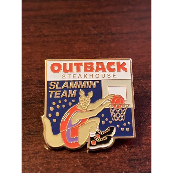 Outback Steakhouse Slammin’ Team‎ Kangaroo Basketball Lapel Hat Pin - Picture 1 of 3